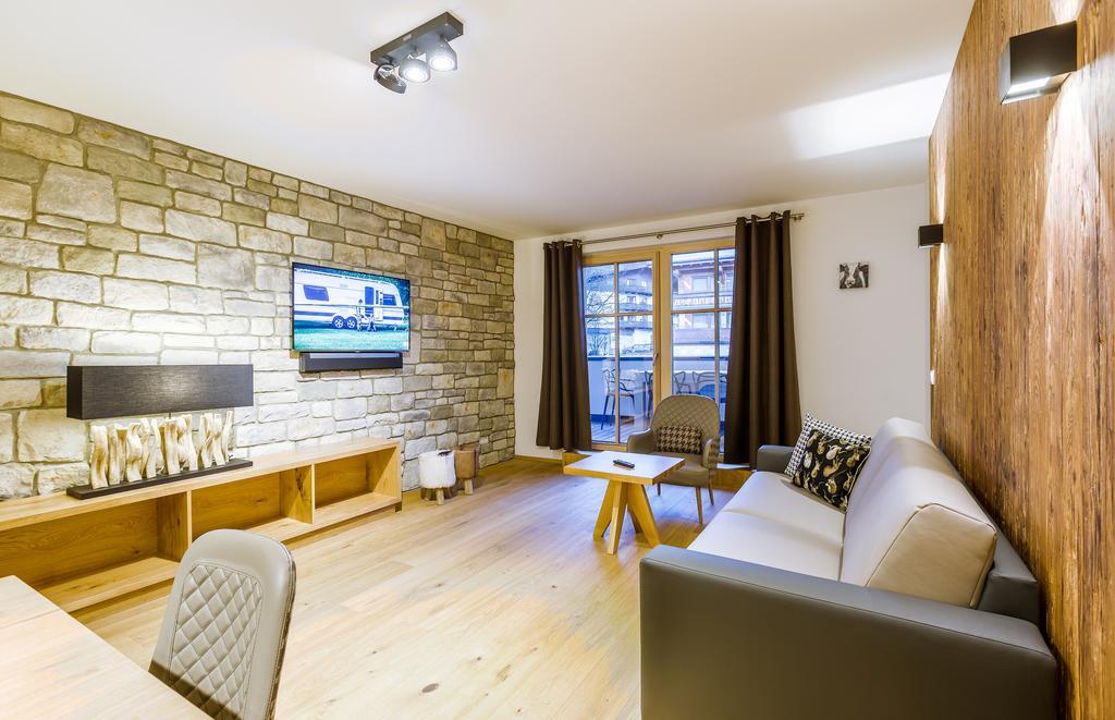 Bolodges Apartments By Alpin Rentals Saalbach-Hinterglemm Room photo