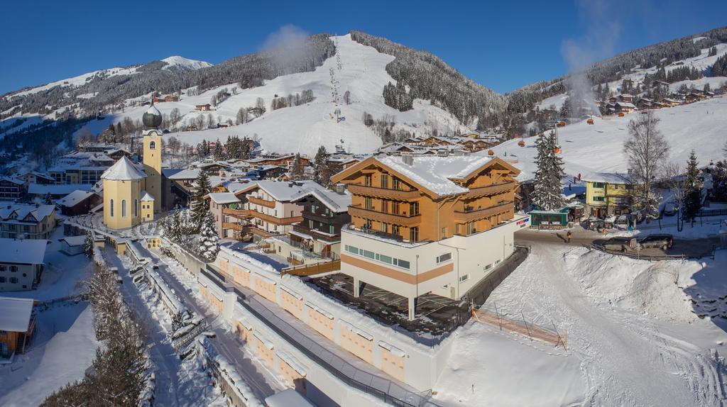 Bolodges Apartments By Alpin Rentals Saalbach-Hinterglemm Exterior photo